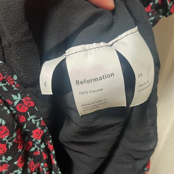 REFORMATION Floral Rose Print Ruched Mini Dress - Picture 4 of 10